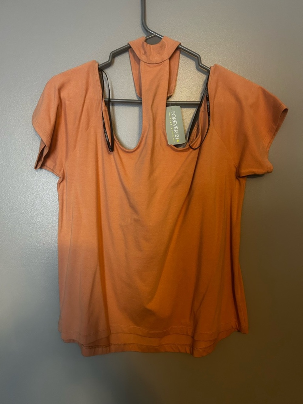 Forever 21 Orange Short Sleeve Halter-Back Top - Picture 2 of 3